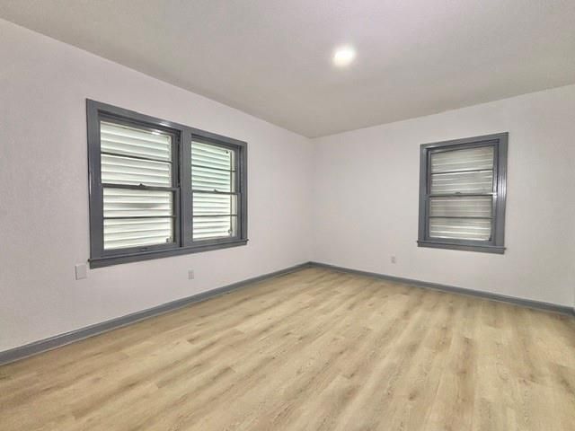 2419 Meadow Lane, La Marque, TX 77568