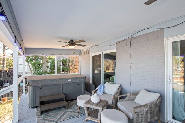 224 Harbor Drive, Gun Barrel City, TX 75156