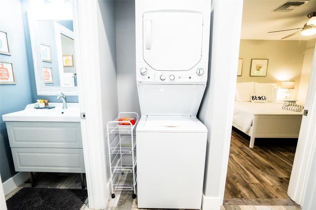 3301 SE 12th Street, Pompano Beach, FL 33062