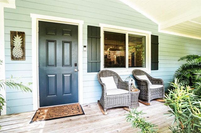 3301 SE 12th Street, Pompano Beach, FL 33062