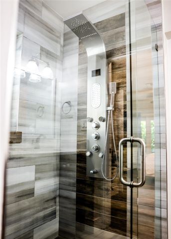 3301 SE 12th Street, Pompano Beach, FL 33062