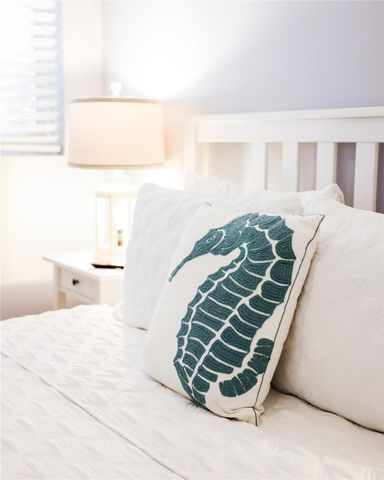 3301 SE 12th Street, Pompano Beach, FL 33062