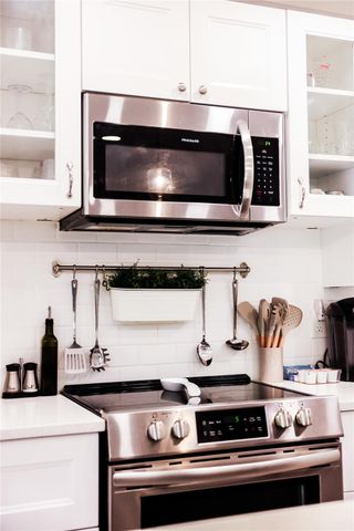 3301 SE 12th Street, Pompano Beach, FL 33062