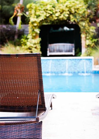 3301 SE 12th Street, Pompano Beach, FL 33062