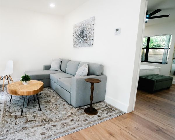 3301 SE 12th Street, Pompano Beach, FL 33062