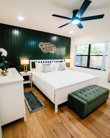 3301 SE 12th Street, Pompano Beach, FL 33062