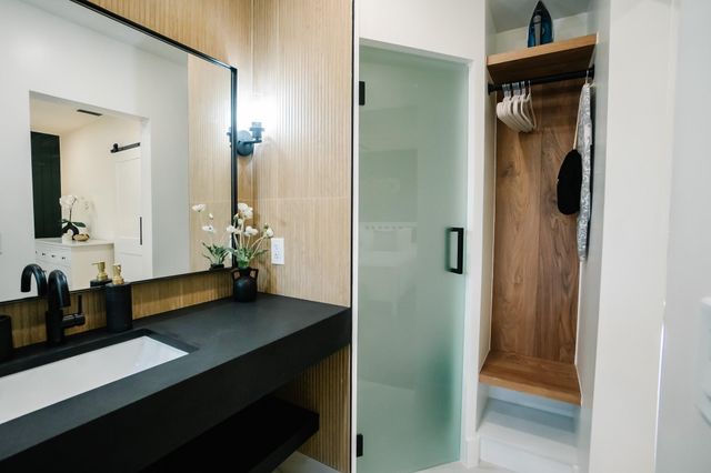 3301 SE 12th Street, Pompano Beach, FL 33062