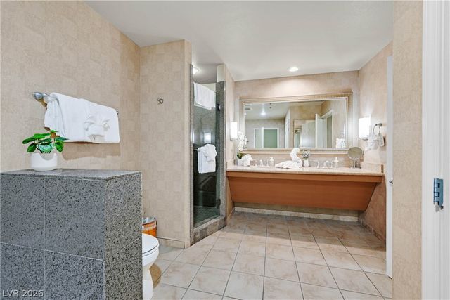 211 East Flamingo Road 620, Las Vegas, NV 89169