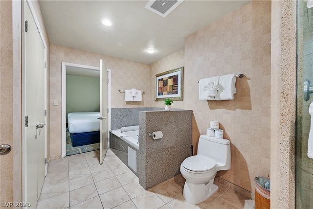 211 East Flamingo Road 620, Las Vegas, NV 89169