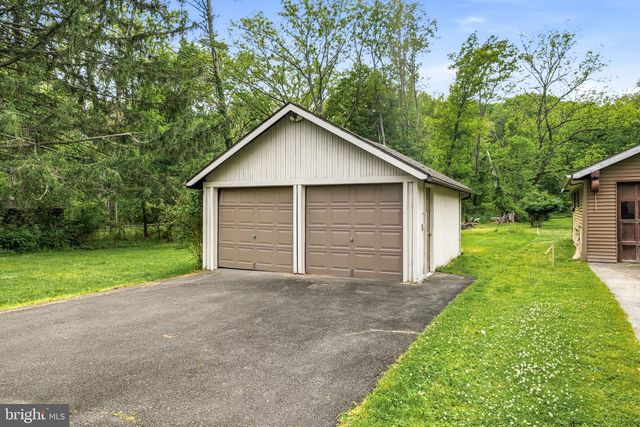 44 BRIDGE 4, Pipersville, PA 18947