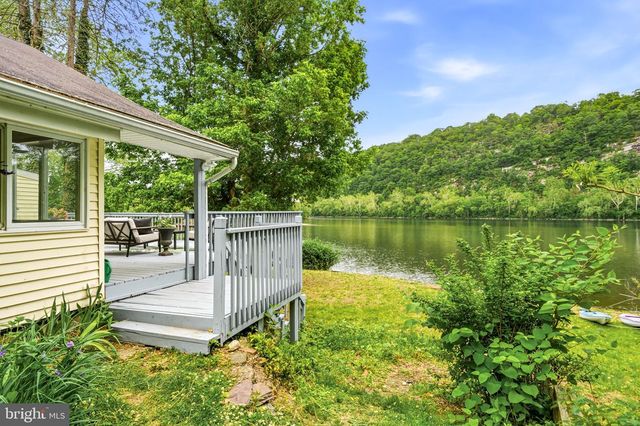44 BRIDGE 4, Pipersville, PA 18947