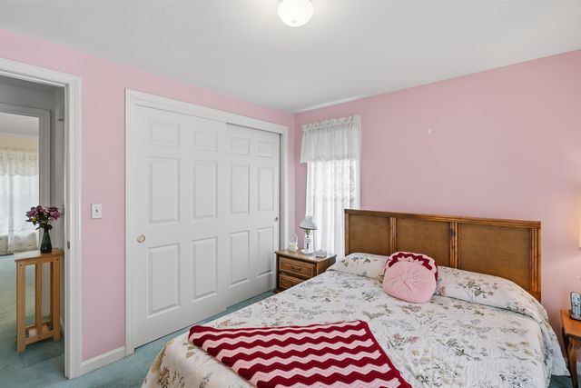 47 Lexington Court, Hudson, NH 03051