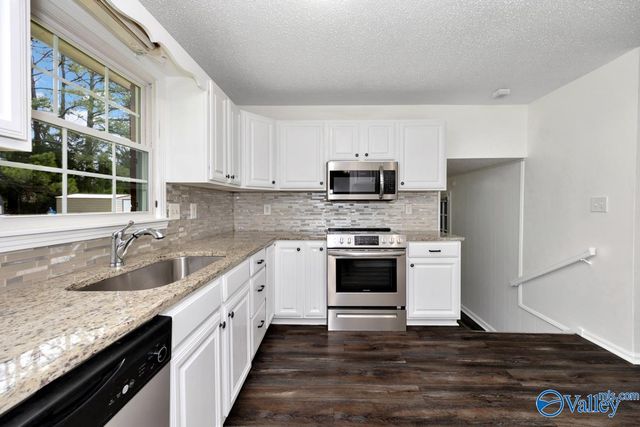 2904 Pulaski Pike NW, Huntsville, AL 35810