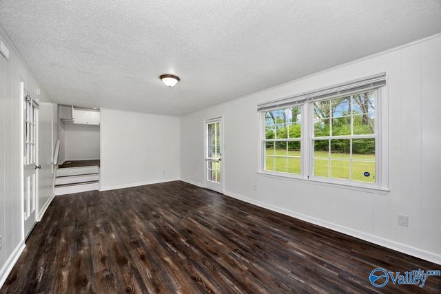 2904 Pulaski Pike NW, Huntsville, AL 35810