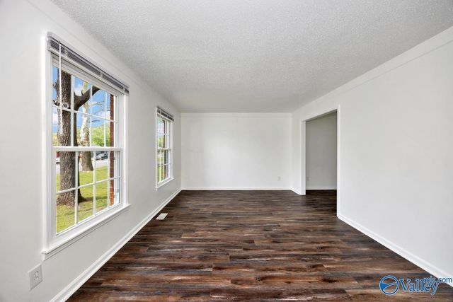 2904 Pulaski Pike NW, Huntsville, AL 35810