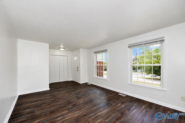 2904 Pulaski Pike NW, Huntsville, AL 35810