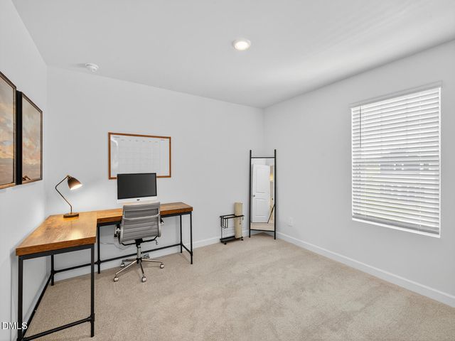 140 Thistle Patch Place, Angier, NC 27501
