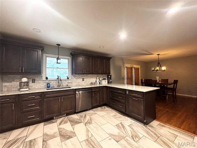 22295 Rhyme Lane, Waynesville, MO 65583