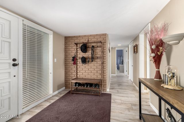 729 S EDGEWATER Drive, Mesa, AZ 85208