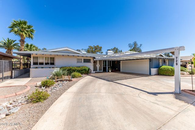 729 S EDGEWATER Drive, Mesa, AZ 85208