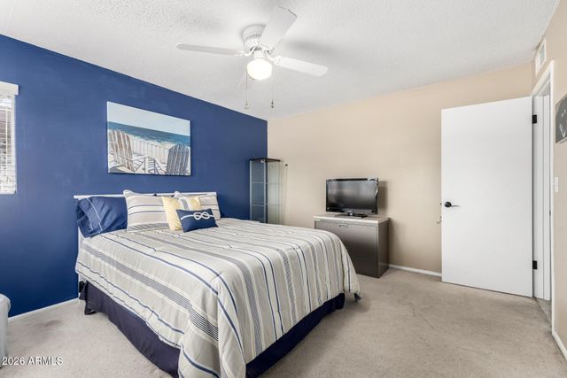 729 S EDGEWATER Drive, Mesa, AZ 85208