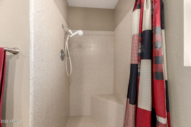 729 S EDGEWATER Drive, Mesa, AZ 85208