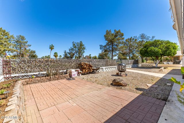 729 S EDGEWATER Drive, Mesa, AZ 85208
