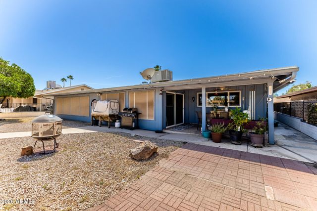 729 S EDGEWATER Drive, Mesa, AZ 85208