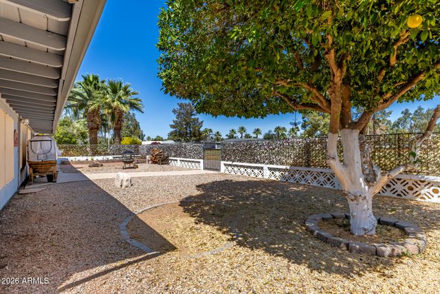 729 S EDGEWATER Drive, Mesa, AZ 85208