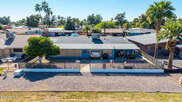 729 S EDGEWATER Drive, Mesa, AZ 85208