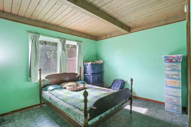 6335 N Pershing Ave, Stockton, CA 95207