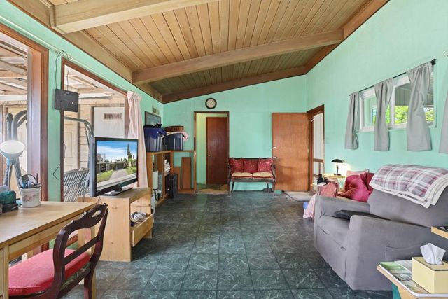 6335 N Pershing Ave, Stockton, CA 95207