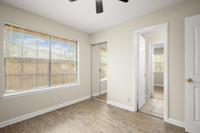 3801 Foust TRL B, Georgetown, TX 78628