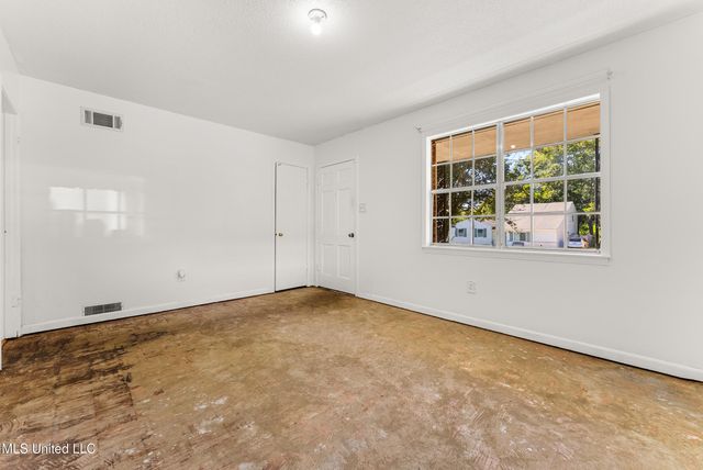 1818 Vaught Circle, Southaven, MS 38671