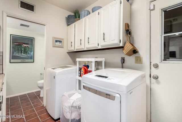 3842 N Calle Hondonada, Tucson, AZ 85750