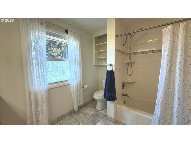 12550 Se 242ND Ave, Damascus, OR 97089