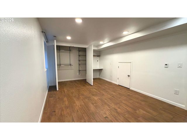 12550 Se 242ND Ave, Damascus, OR 97089