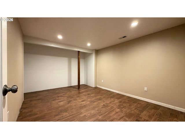 12550 Se 242ND Ave, Damascus, OR 97089