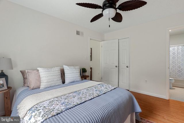 225 CEDAR CREEK DR, Harpers Ferry, WV 25425