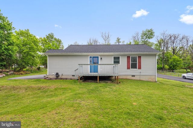 225 CEDAR CREEK DR, Harpers Ferry, WV 25425