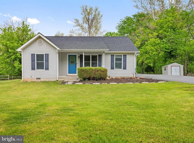 225 CEDAR CREEK DR, Harpers Ferry, WV 25425