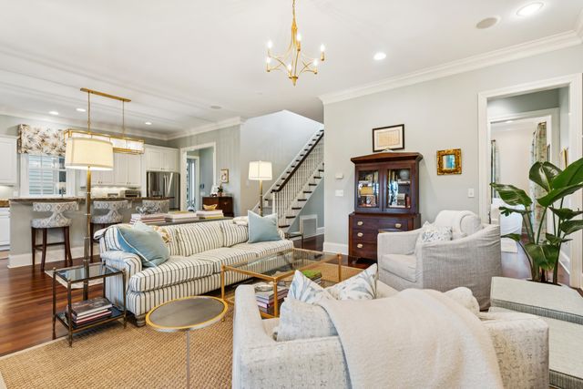 109 Jakes Lane, Mount Pleasant, SC 29464