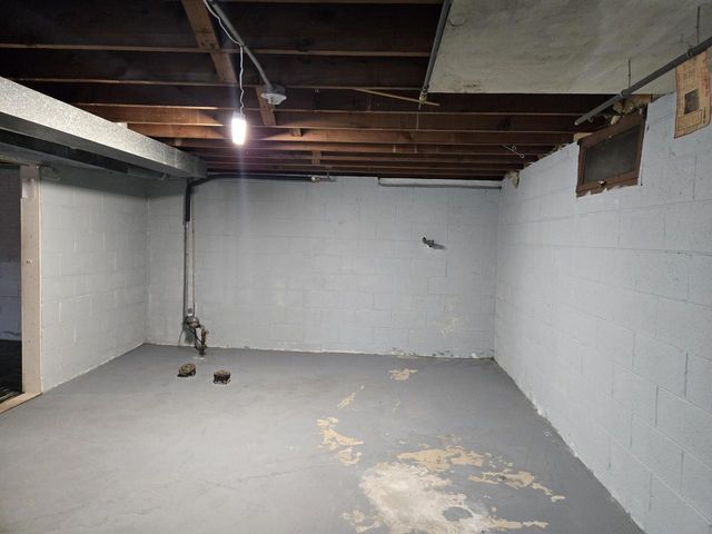 4300 Kinzie AVENUE, Racine, WI 53405