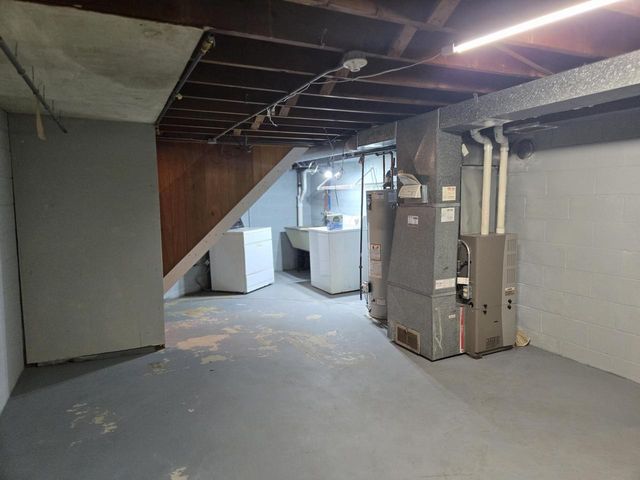 4300 Kinzie AVENUE, Racine, WI 53405