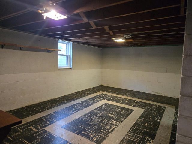 4300 Kinzie AVENUE, Racine, WI 53405