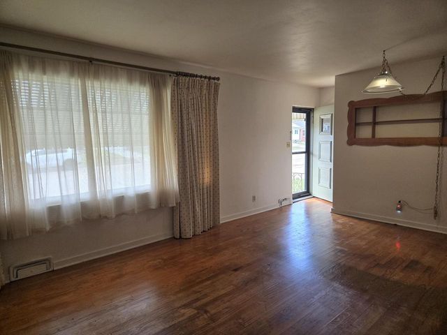 4300 Kinzie AVENUE, Racine, WI 53405