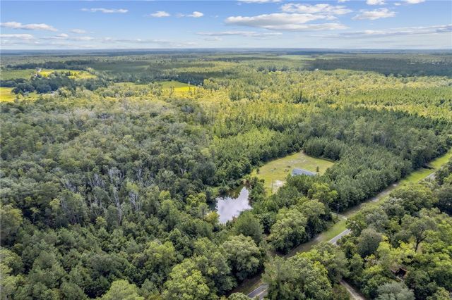 8694 Spanish Creek Road, Folkston, GA 31537