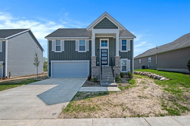 7493 Legend Court, Caledonia, MI 49316