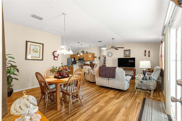 16922 SE 81ST CHARLESFORT AVENUE, The Villages, FL 32162