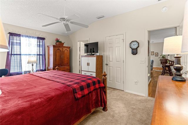 16922 SE 81ST CHARLESFORT AVENUE, The Villages, FL 32162